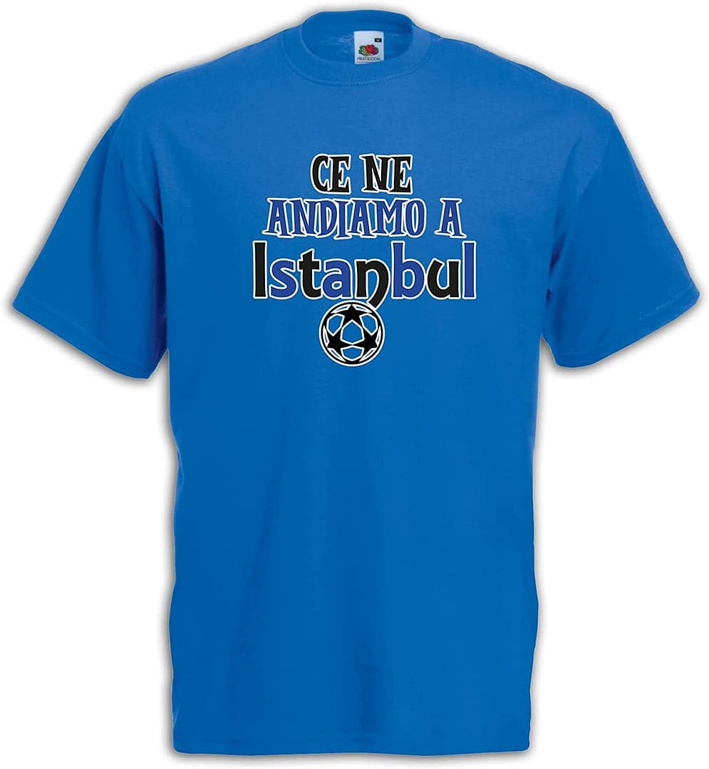 Settantallora - T-Shirt Maglietta Celebra la Finale della Coppa Campioni del 10 Giugno 2023, Ce ne Andiamo a Istanbul' Indossa 1 Settantallora - T-Shirt Maglietta Celebra la Finale della Coppa Campioni del 10 Giugno 2023, Ce ne Andiamo a Istanbul' Indossa